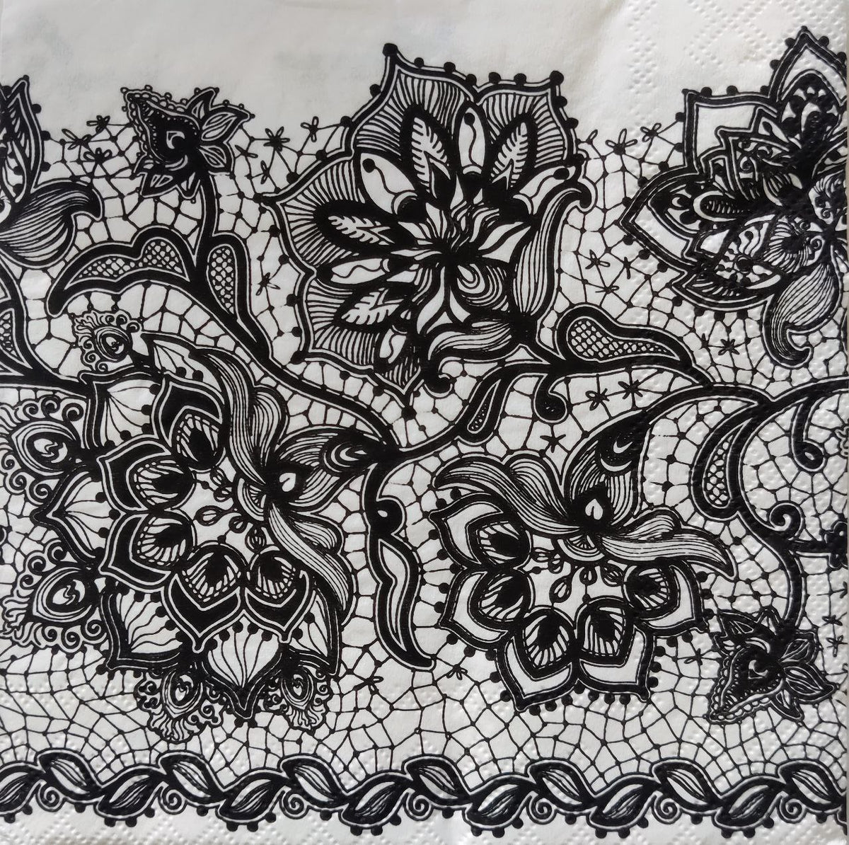Gothic Lace ( German Napkins Tissues )