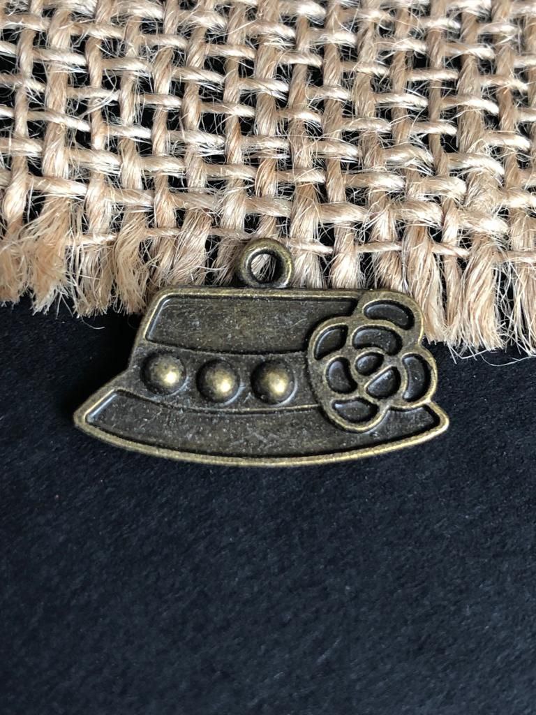 Hat (Metal Charm - Clearance)