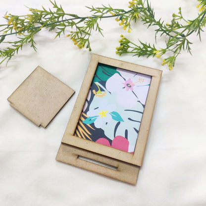 Photo Frame Stand
