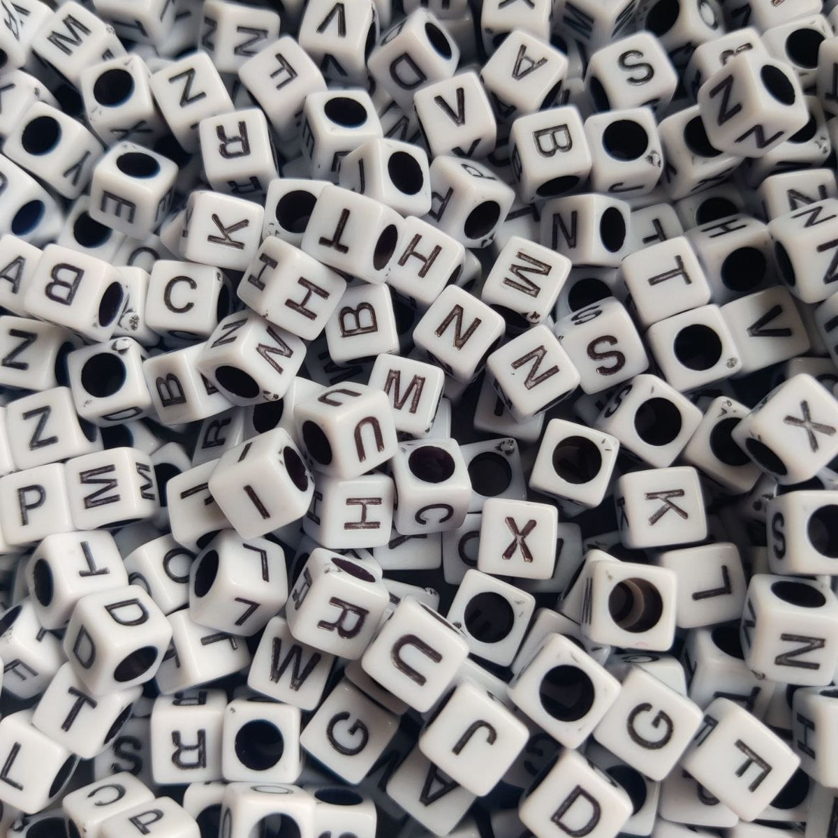 Alphabets - Mixed Random (Plastic Beads)