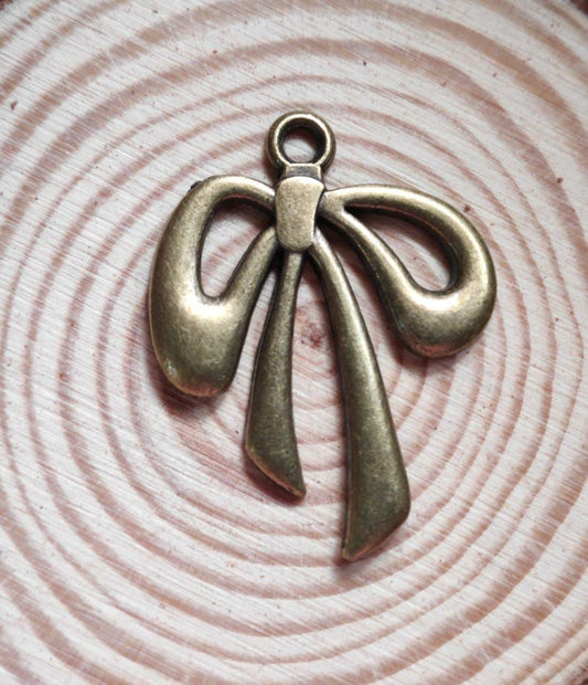 Bow (Metal Charm - Clearance)