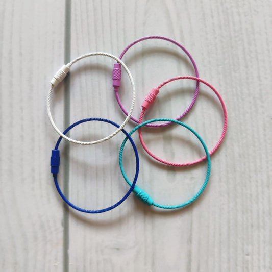 Metal Screw Keychain Bands (Colourful Mix)