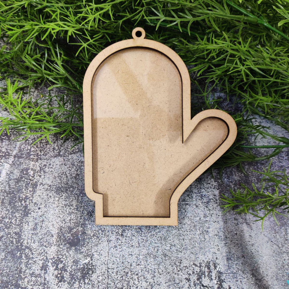 Mitten - Layered Christmas Hangings with Acrylic (shakers)