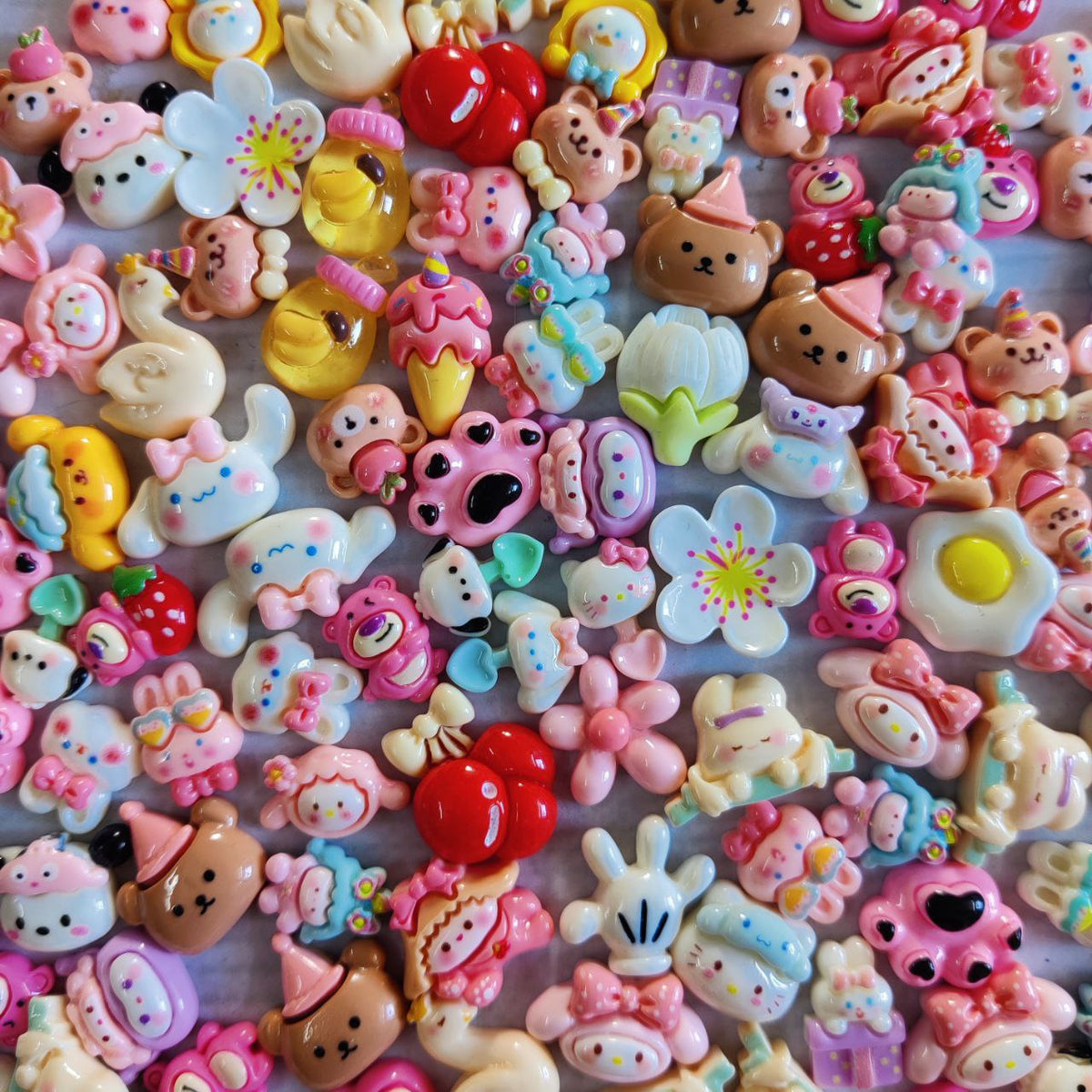 Mixed Acrylic Charms-Cabochons (Flatback)