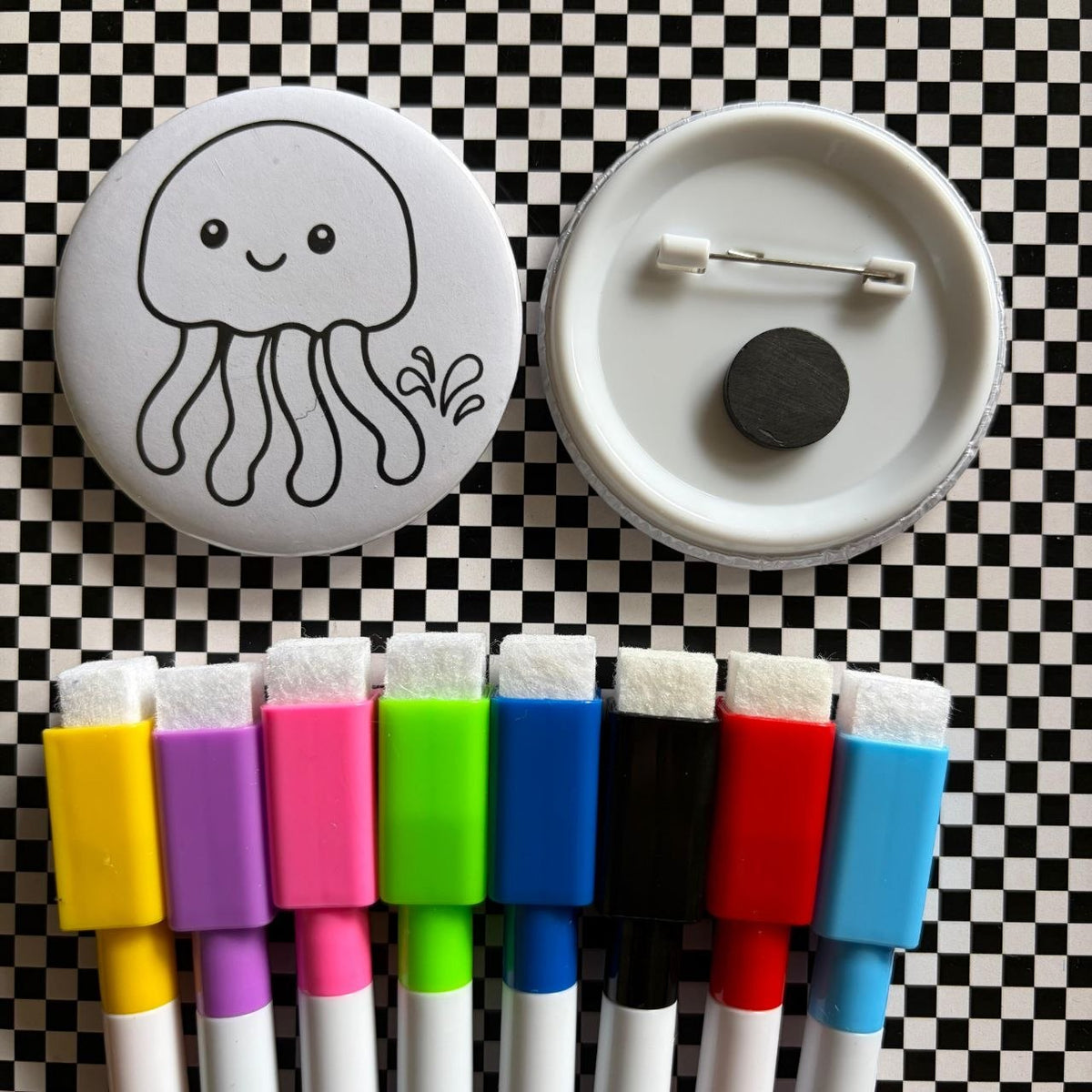 Octopus - Color & Wipe Badge cum Fridge Magnet Kit