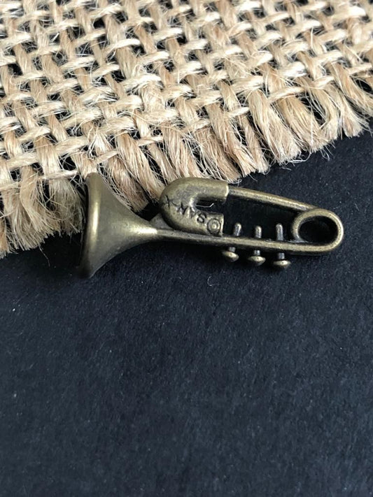 Trumpet (Metal Charm - Clearance)